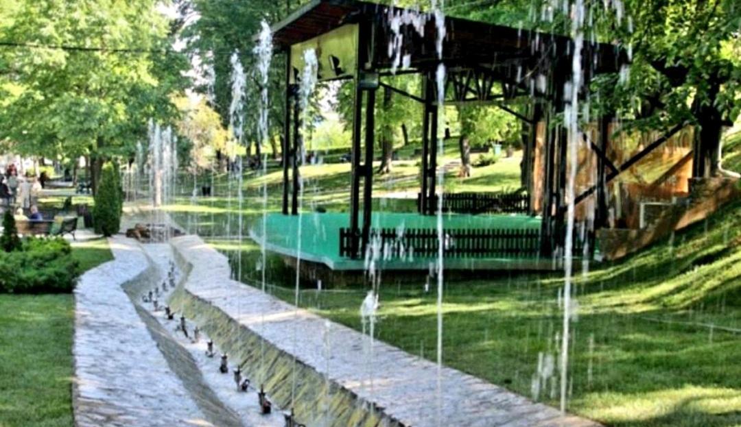 Royalwings Apartman Jagodina Bagian luar foto