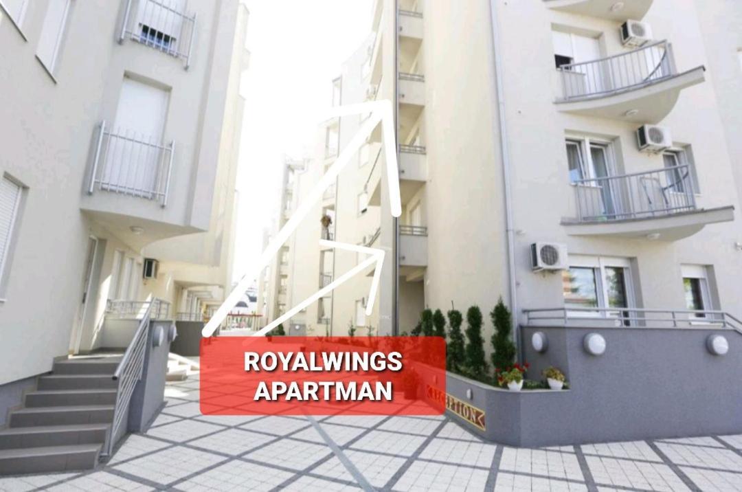 Royalwings Apartman Jagodina Bagian luar foto
