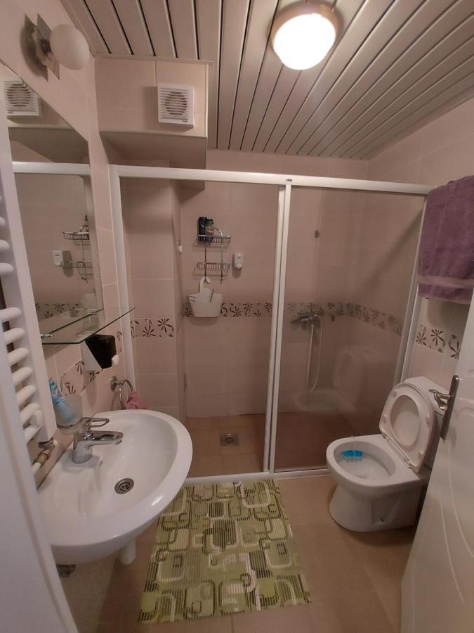 Royalwings Apartman Jagodina Bagian luar foto