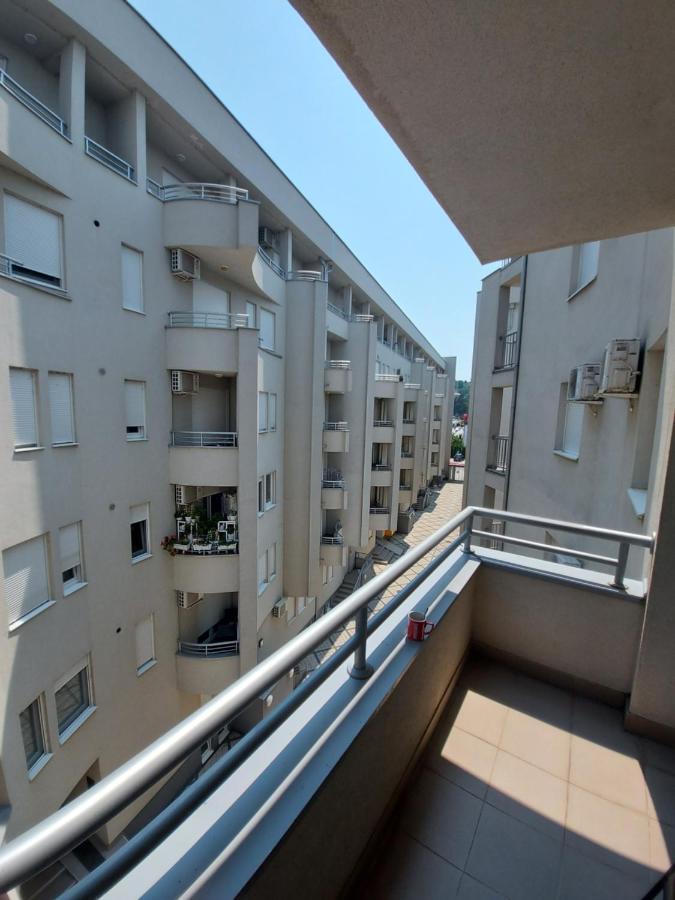 Royalwings Apartman Jagodina Bagian luar foto